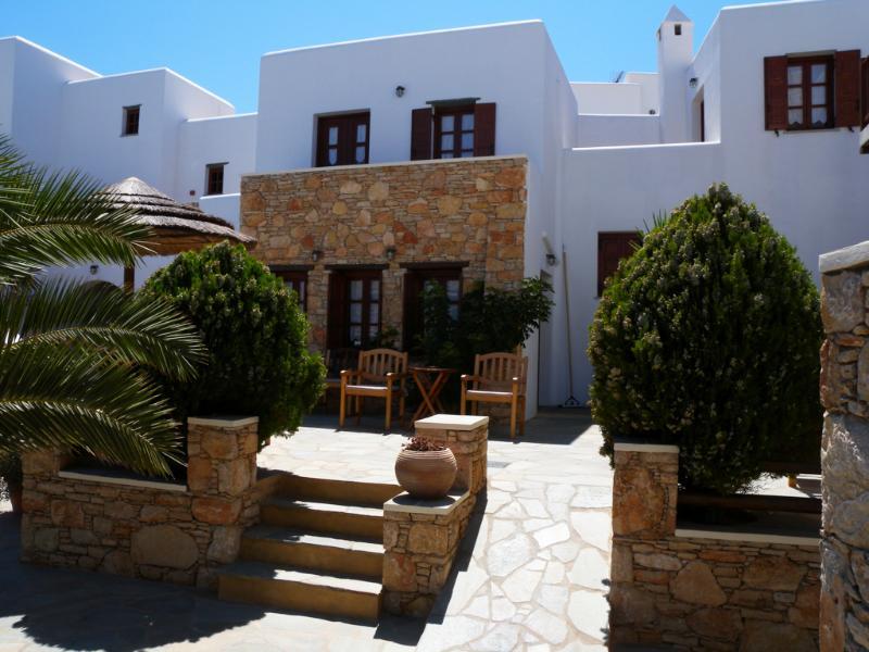 Kallisti Hotel Folegandros Town Экстерьер фото